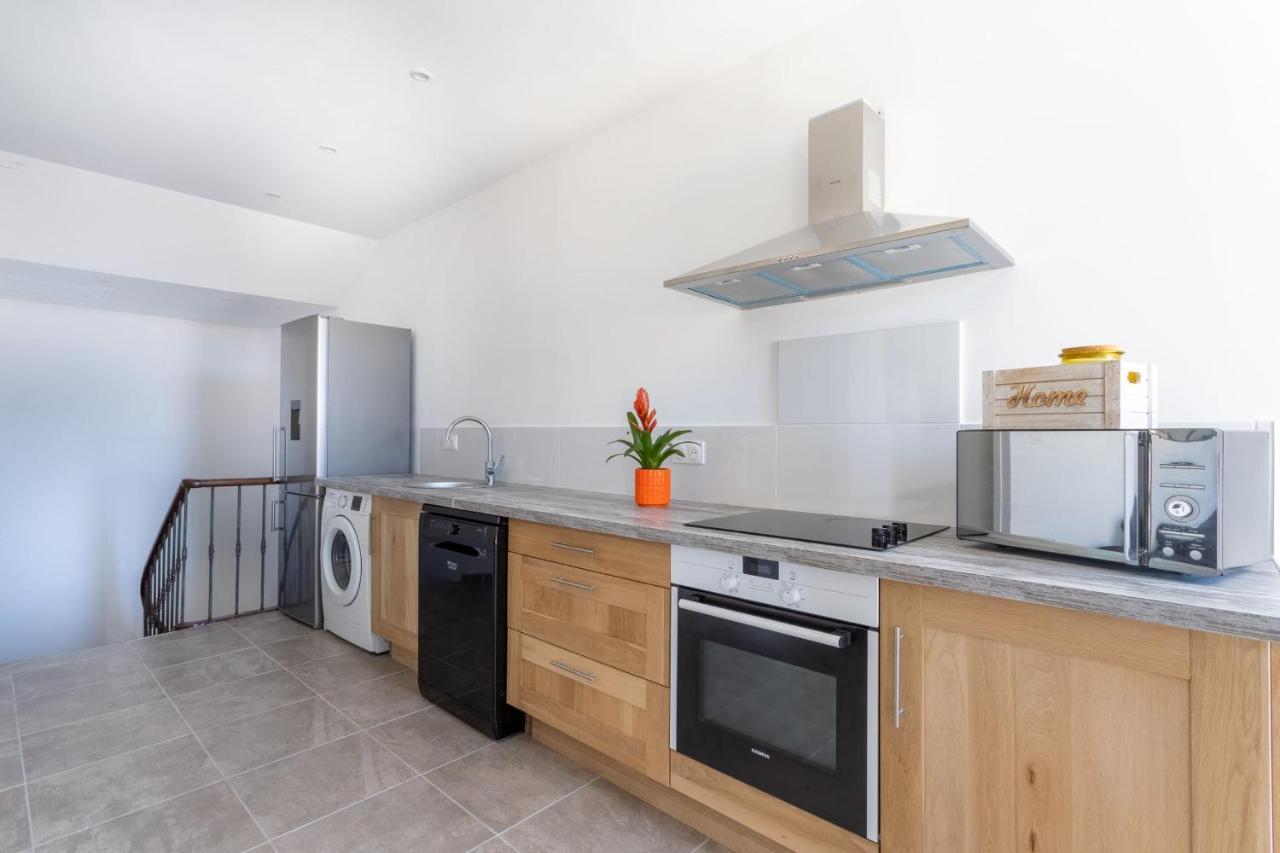 Outstanding Ac 2 Bedroom With Terrace Close To Beaches - Dodo Et Tartine การ์เกราน ภายนอก รูปภาพ